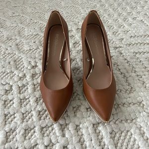 Brown Pumps